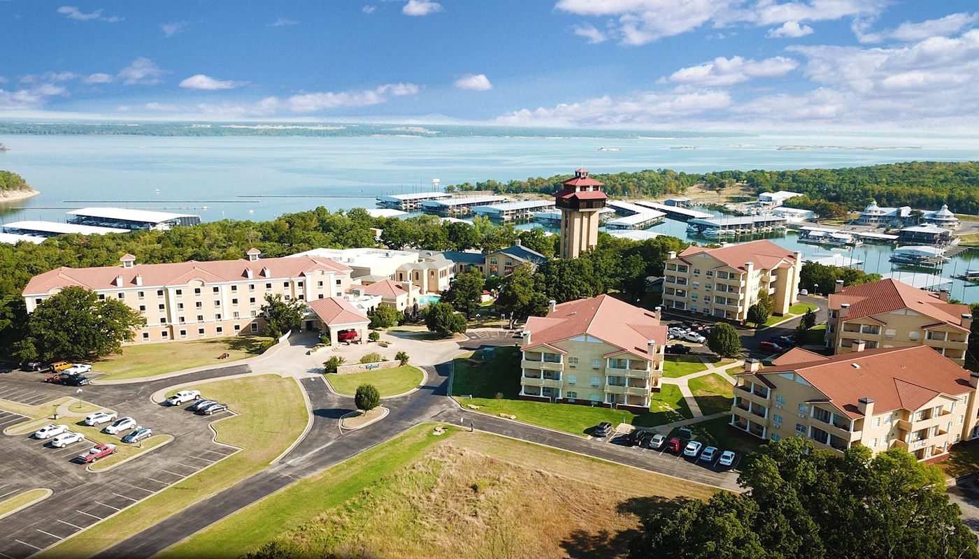 Stay at Lake Texoma's Best Resort while fishing with Dan Barnett & Jacob Orr's Lake Texoma Fishing Guides